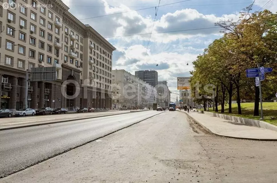 Офис (388 м) - Фото 1