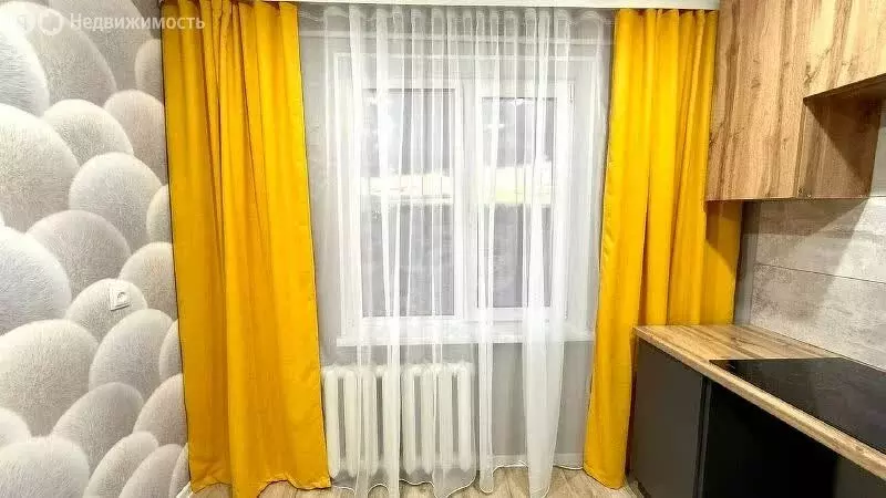 1-комнатная квартира: Омск, улица Романенко, 16А (37 м) - Фото 1