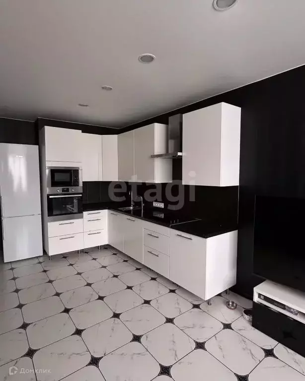 Продаётся 2-к квартира, 90.1 м - Фото 0