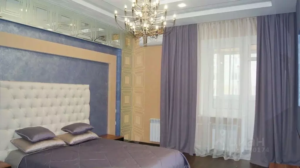 3-к кв. Тюменская область, Тюмень Комсомольская ул., 13 (119.0 м) - Фото 0