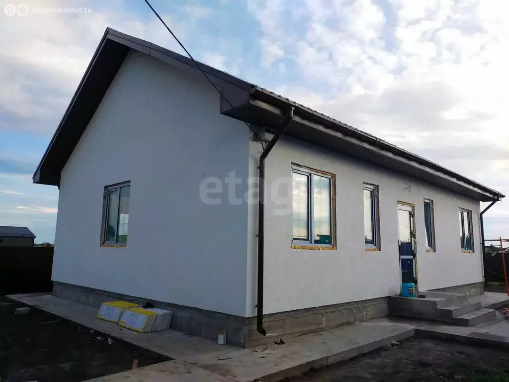 Дом в Магистральный, Совхозная улица (87.9 м) - Фото 0