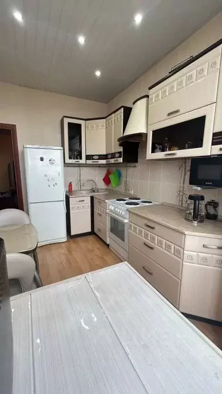 2-к кв. Мурманская область, Кировск Олимпийская ул., 53А (57.0 м) - Фото 0
