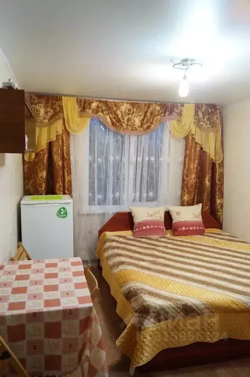 Комната Крым, Сакский район, Новофедоровка пгт ул. Ореховая, 172 - Фото 1