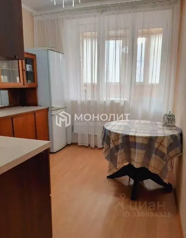2-к кв. Белгородская область, Старый Оскол Дубрава мкр, 3 кв-л, 35 ... - Фото 2