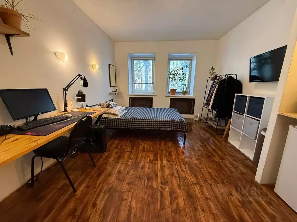 Студия Красноярский край, Красноярск ул. Глинки, 3 (19.3 м) - Фото 1