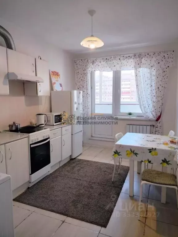 2-к кв. Башкортостан, Уфа ул. Генерала Кусимова, 19 (60.0 м) - Фото 1