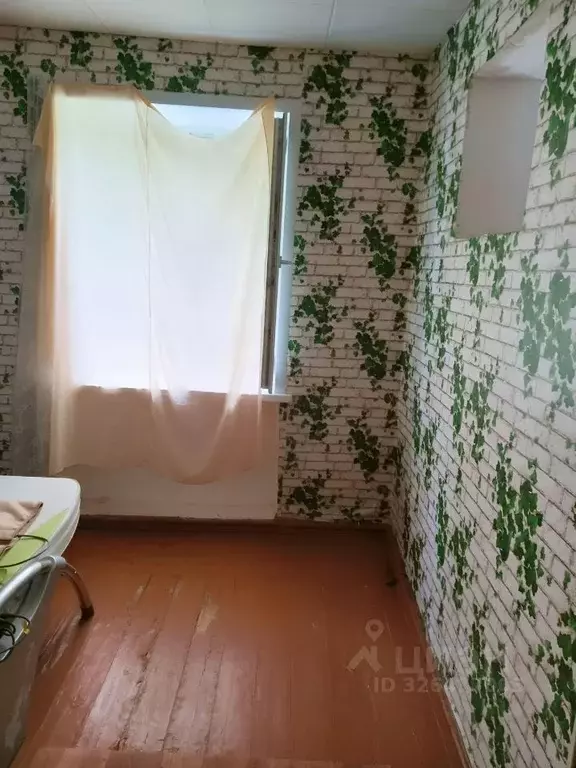 2-к кв. Кировская область, Котельничский район, пос. Комсомольский ул. ... - Фото 2