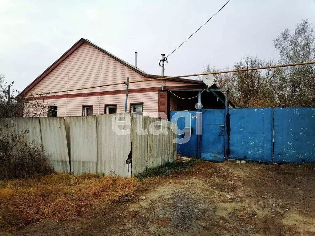 Дом в Белгородская область, Новооскольский городской округ, с. ... - Фото 0