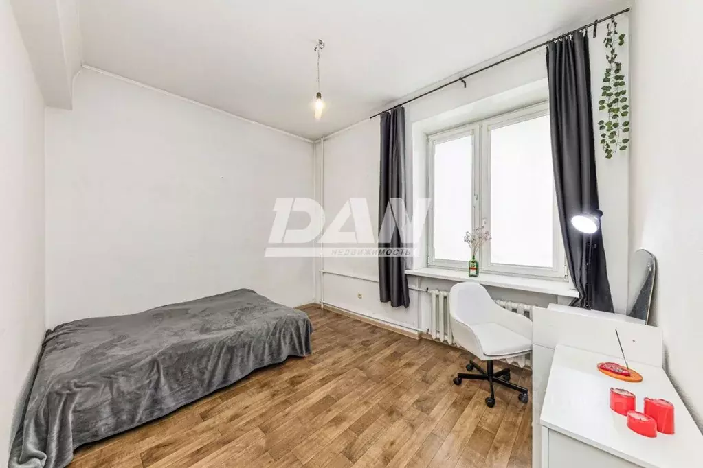 3-к кв. Челябинская область, Челябинск Артиллерийская ул., 121 (58.2 ... - Фото 1