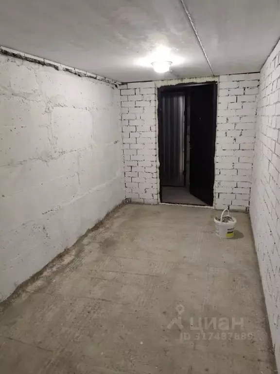 Склад в Тверская область, Тверь ул. Комарова, 7 (10 м) - Фото 0