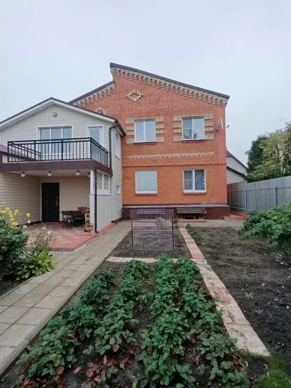 Дом в Орловская область, Орел Нижний пер., 9 (180 м) - Фото 2