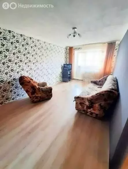 3-комнатная квартира: Улан-Удэ, улица Комарова, 13 (57 м) - Фото 1