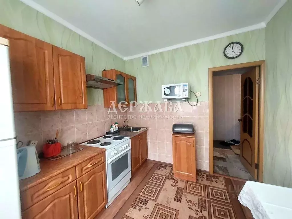 3-к кв. Белгородская область, Старый Оскол Королева мкр, 1А (64.0 м) - Фото 1