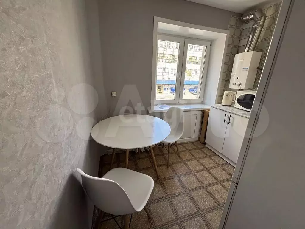 3-к. квартира, 43,7 м, 4/4 эт. - Фото 1