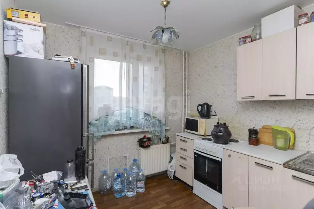 1-к кв. Тюменская область, Тюмень ул. Прокопия Артамонова, 4 (30.0 м) - Фото 1
