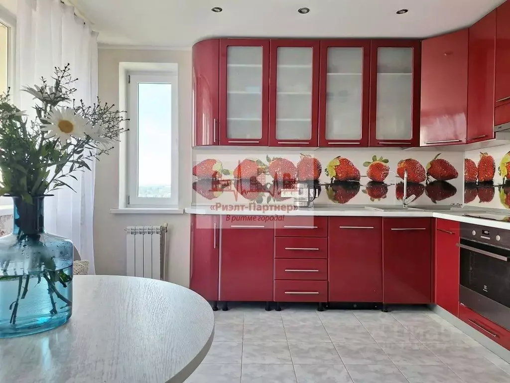 1-к кв. Саратовская область, Саратов Кленовая ул., 7 (49.7 м) - Фото 2