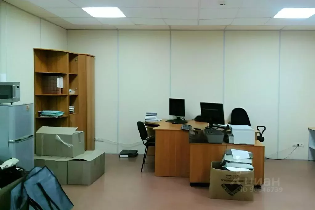 Офис в Тюменская область, Тюмень Червишевский тракт, 64к2 (180 м) - Фото 0