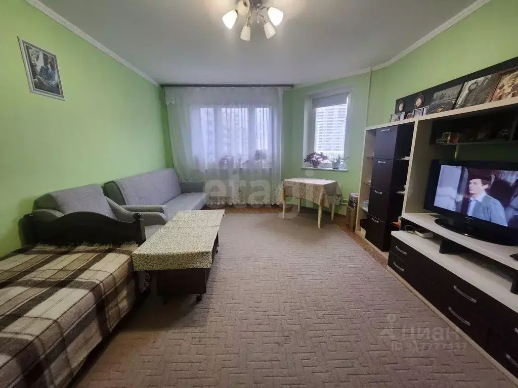 1-к кв. Москва ул. Брусилова, 33к1 (42.4 м) - Фото 0