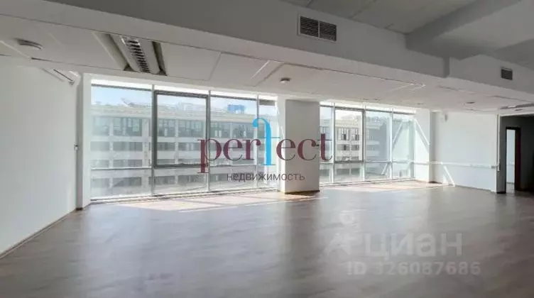 Офис в Москва Верейская ул., 17 (199 м) - Фото 1