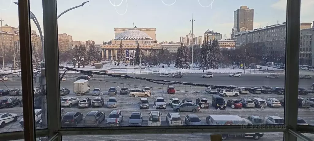 Офис в Новосибирская область, Новосибирск ул. Ленина, 1 (50 м) - Фото 2