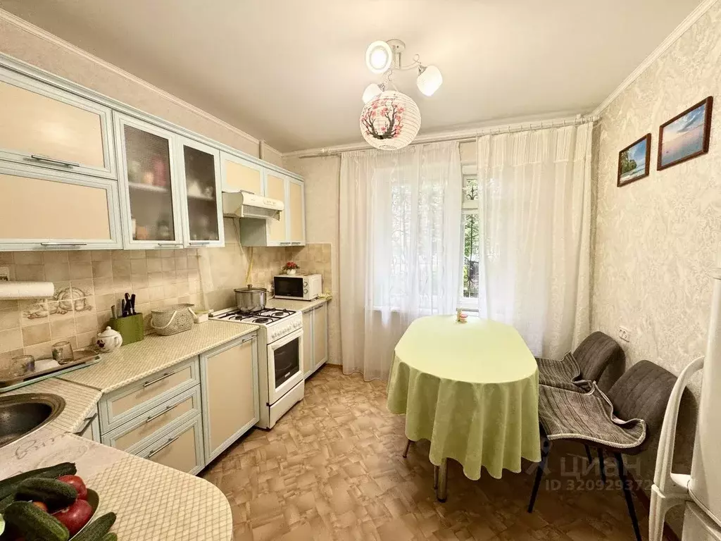 2-к кв. Татарстан, Казань ул. Юлиуса Фучика, 66 (50.0 м) - Фото 0