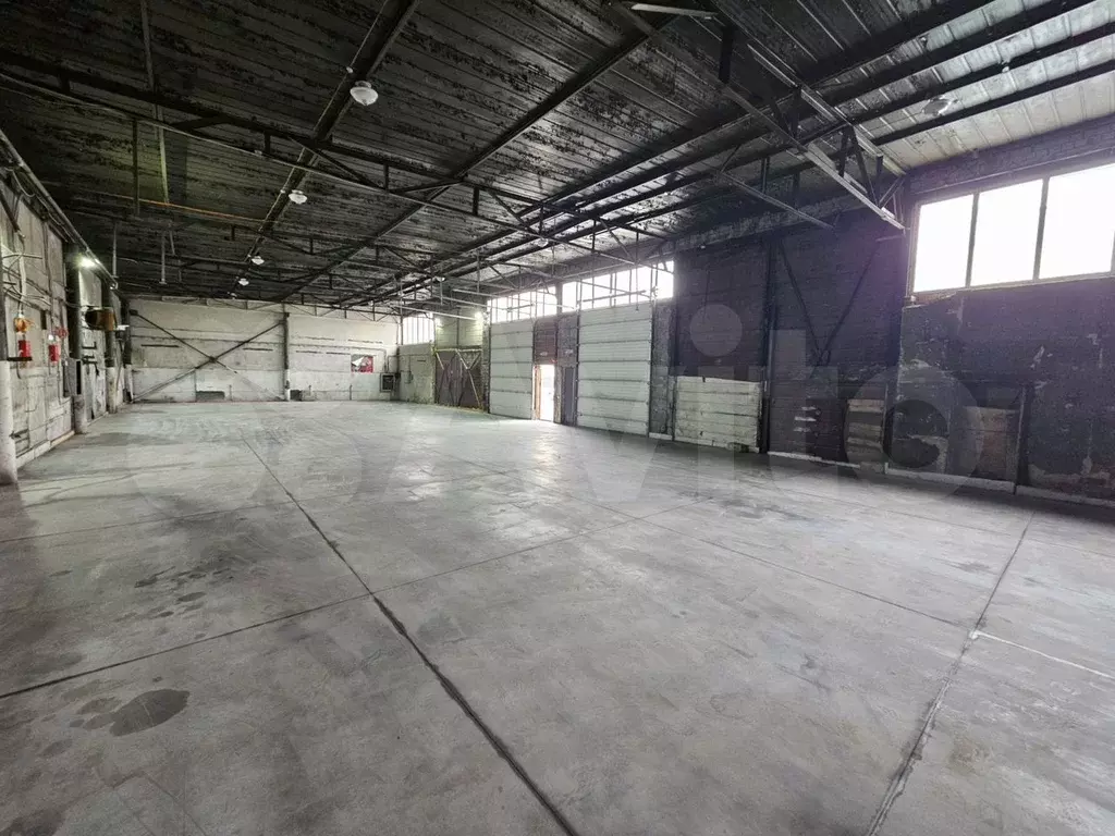 Склад, 360 м Свердловский район - Фото 1