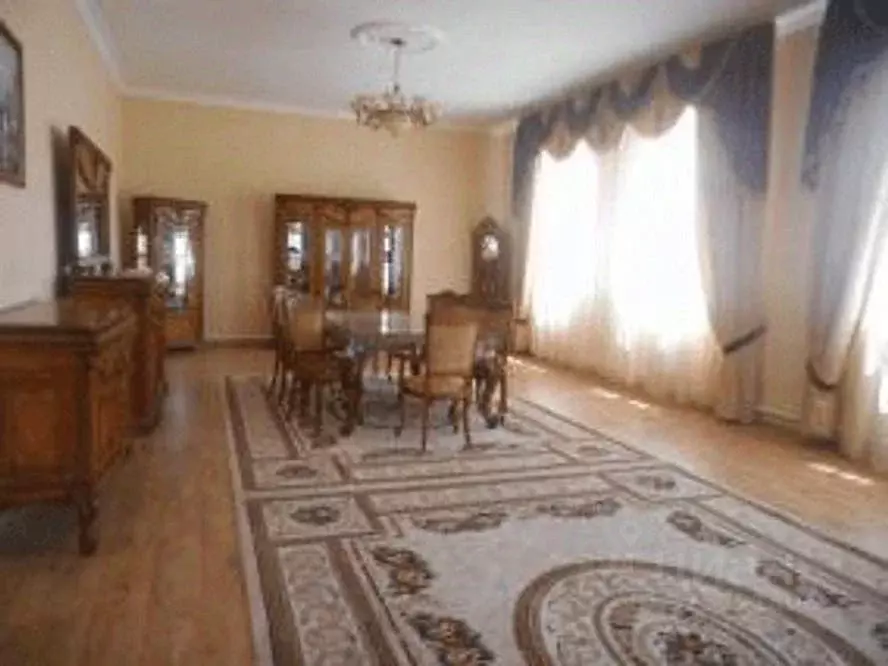 Коттедж в Ингушетия, Назрановский район, с. Сурхахи ул. Имени Товсолта ... - Фото 1