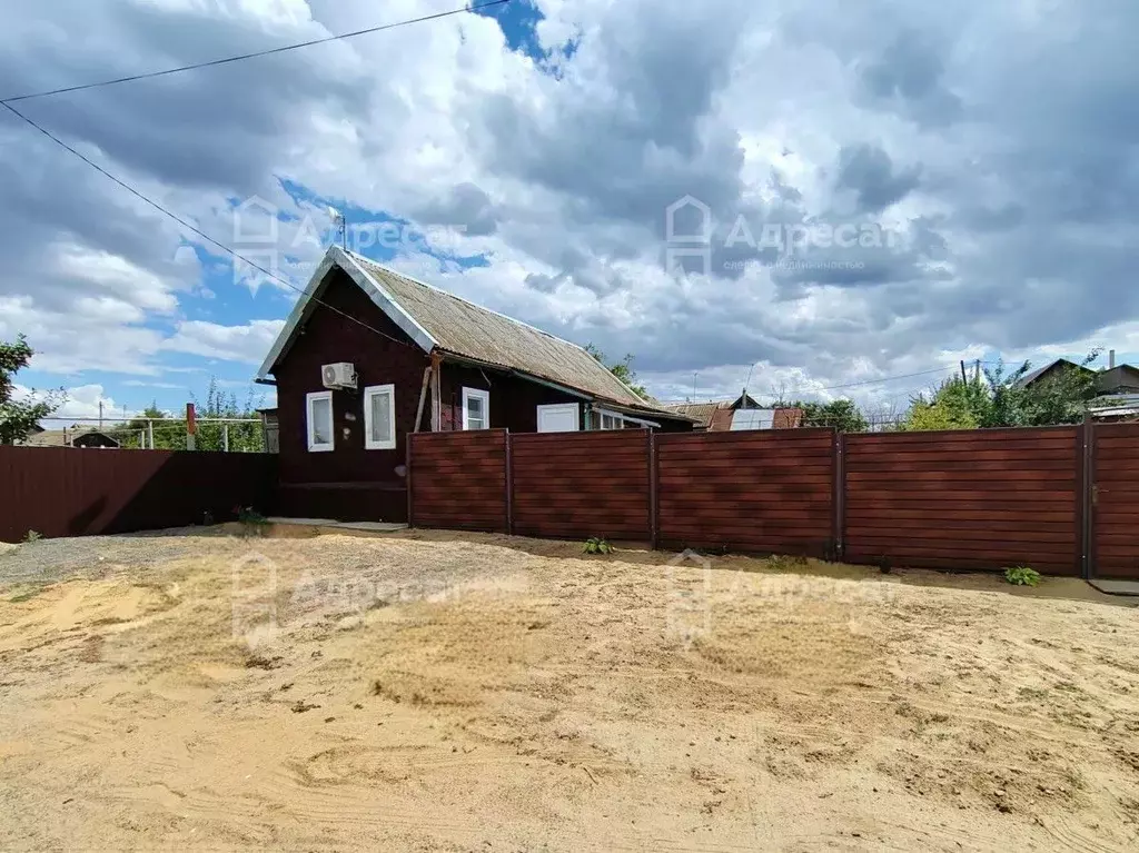 Дом в Волгоградская область, Дубовка Речной пер. (51 м) - Фото 0