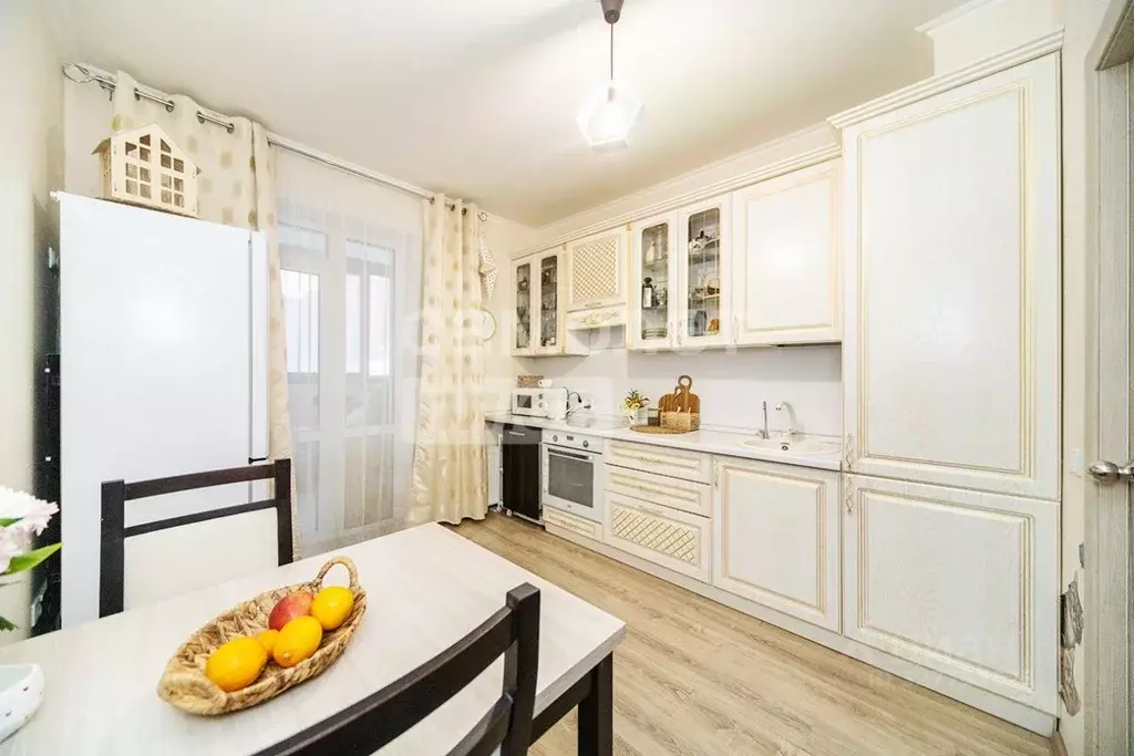 2-к кв. Пермский край, Пермь ул. Фридриха Энгельса, 27 (56.96 м) - Фото 1