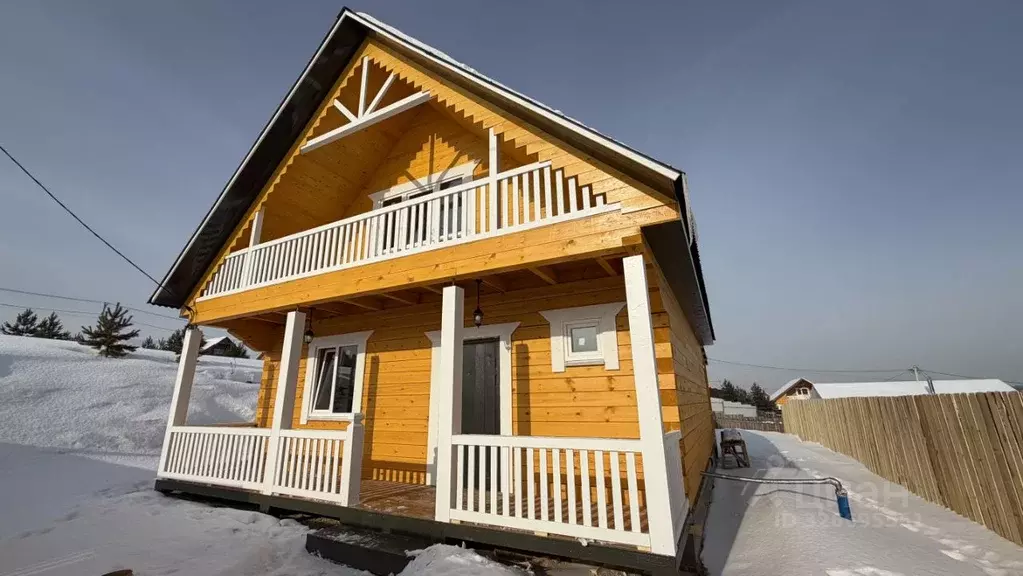 Дом в Иркутская область, Иркутский муниципальный округ, д. Карлук ул. ... - Фото 1