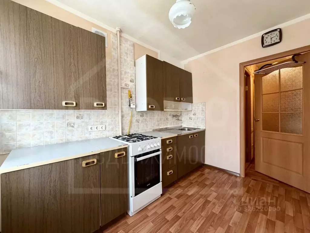 3-к кв. Омская область, Омск Заозерная ул., 5 (55.5 м) - Фото 2