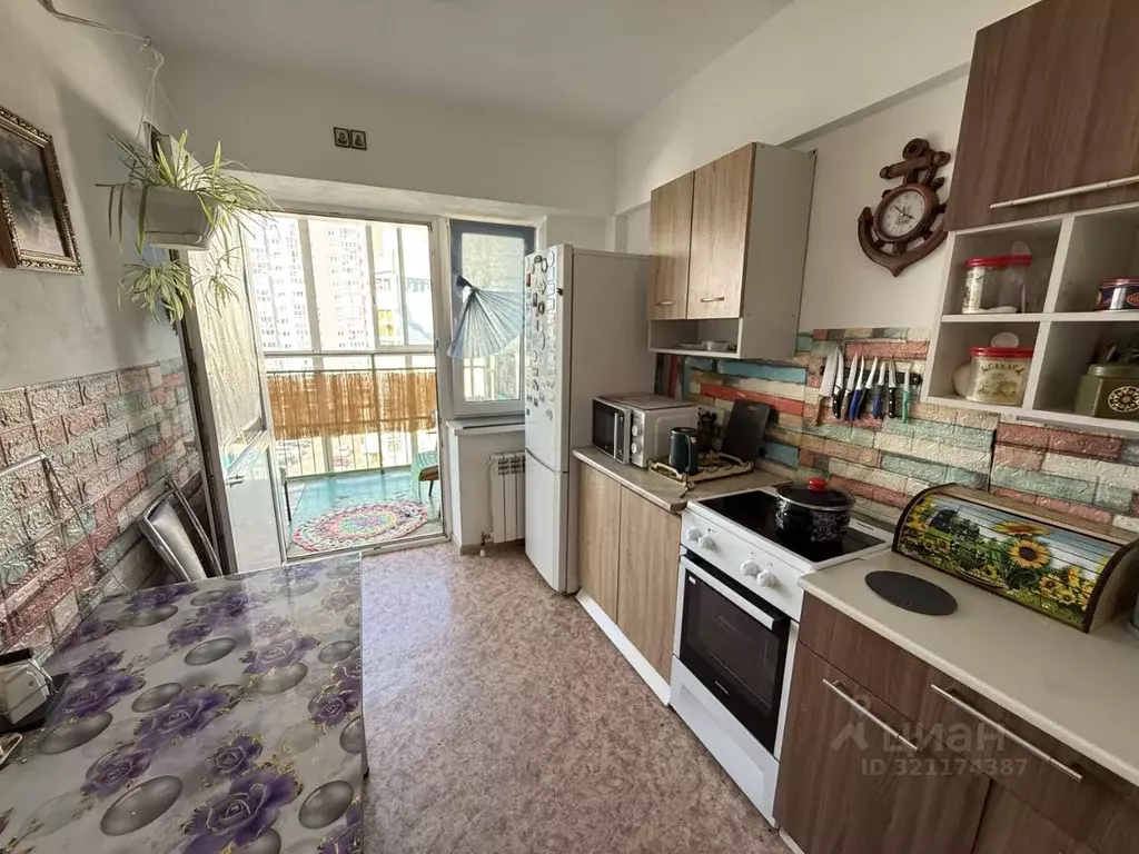 3-к кв. Иркутская область, Иркутск пер. Имени Академика Алексея ... - Фото 1