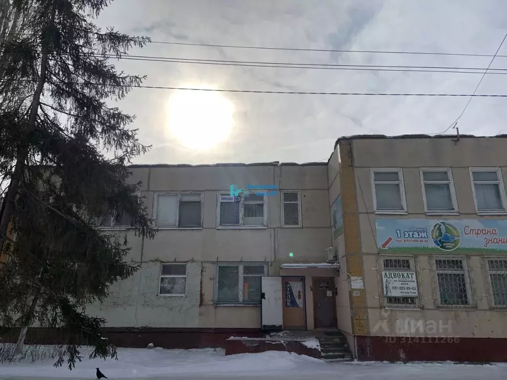 Помещение свободного назначения в Саратовская область, Балаково ул. ... - Фото 0