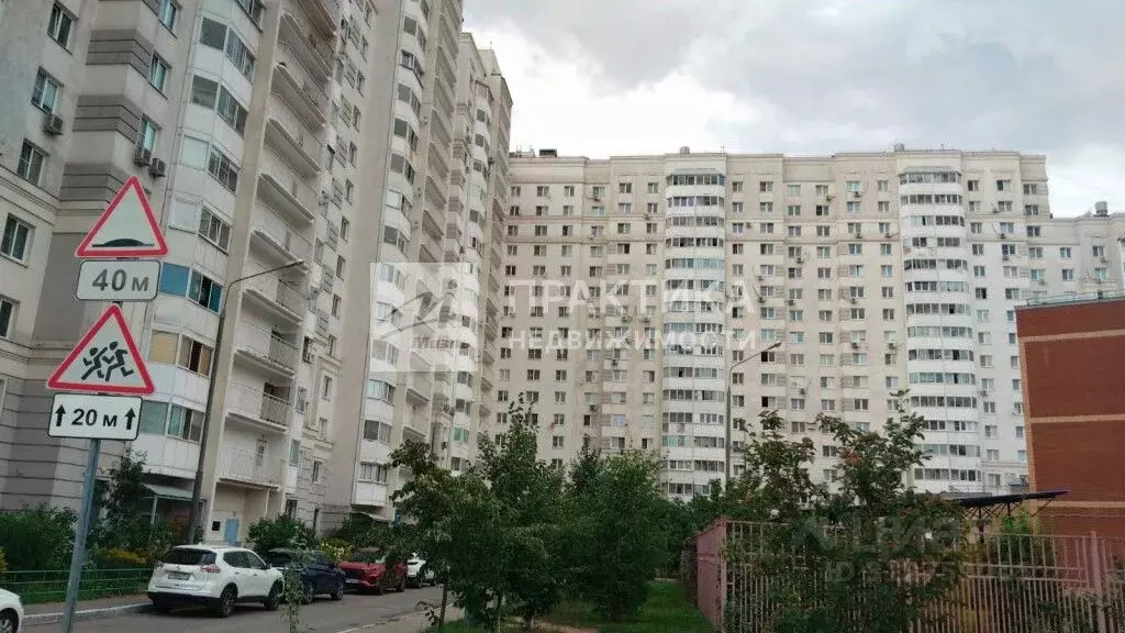 2-к кв. Московская область, Балашиха Авиаторов мкр, ул. Колдунова, 10 ... - Фото 0