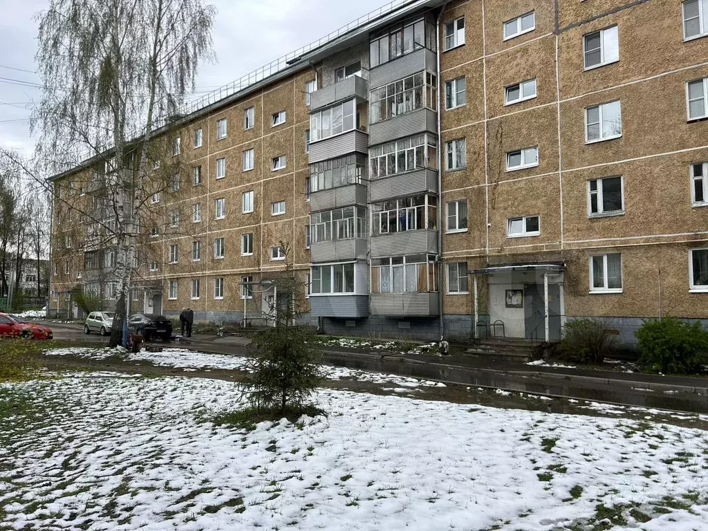 3-к. квартира, 65 м, 2/5 эт. - Фото 0