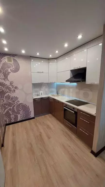 2-к. квартира, 50 м, 9/16 эт. - Фото 1
