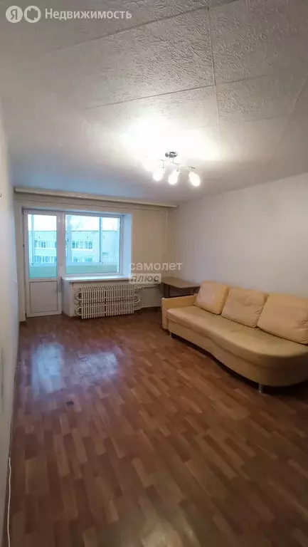 1-комнатная квартира: Кирово-Чепецк, улица 60 лет Октября, 3к2 (32.5 ... - Фото 1