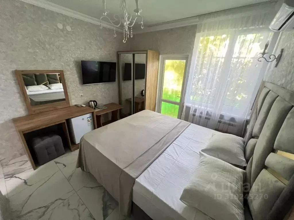 Комната Краснодарский край, Сочи пер. Богдана Хмельницкого, 8/1 - Фото 1