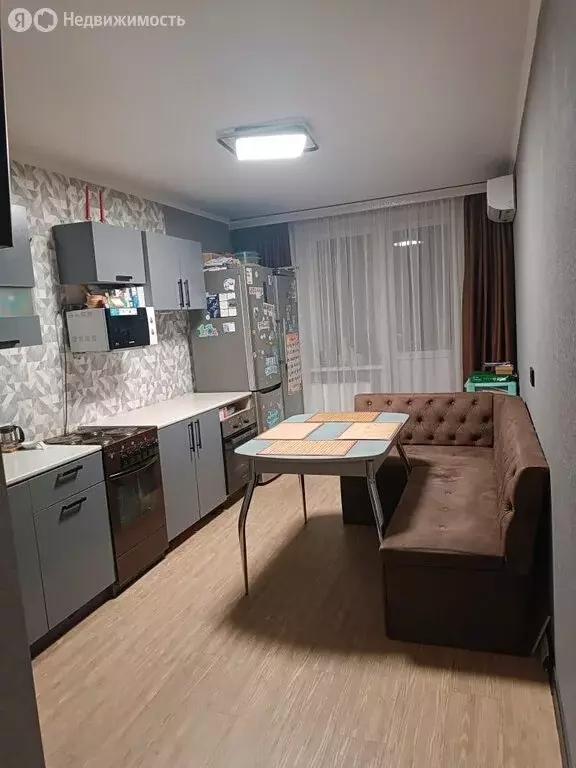1-комнатная квартира: Краснодар, улица Селезнёва, 4/13к1 (41.8 м) - Фото 1