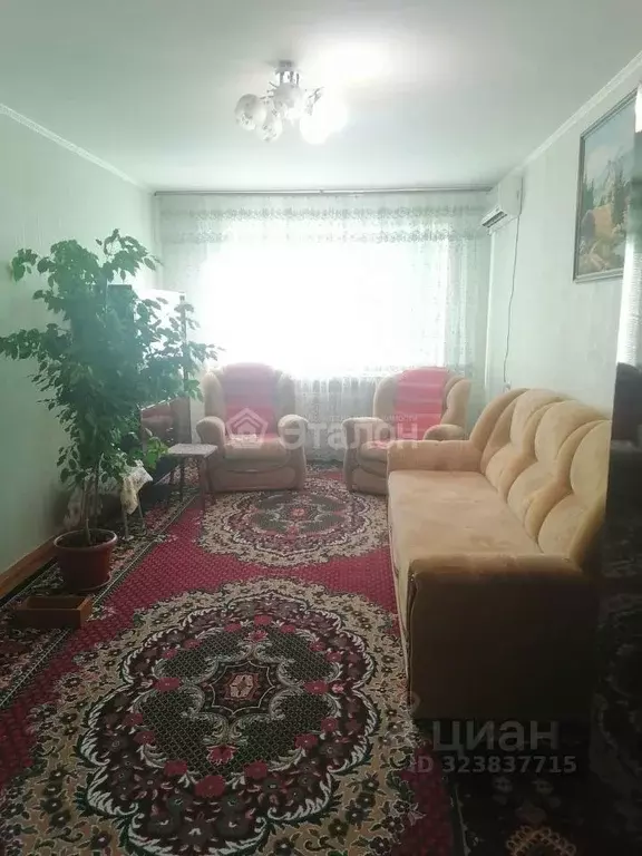 3-к кв. Волгоградская область, Волгоград ул. Николая Отрады, 9 (57.0 ... - Фото 2