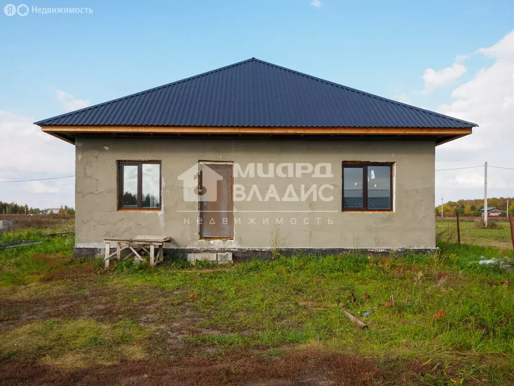 Дом в Омский район, Магистральное сельское поселение, деревня Зелёное ... - Фото 2