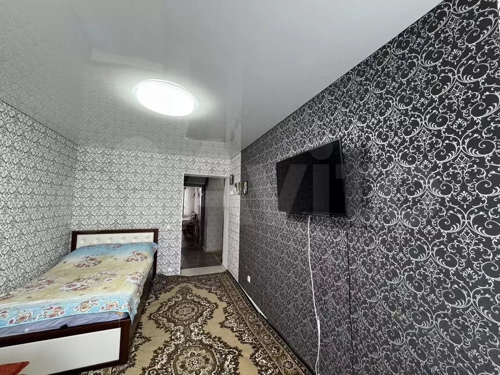 1-к. квартира, 32 м, 9/9 эт. - Фото 0