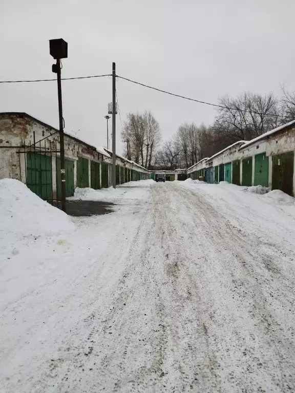 Гараж в Свердловская область, Екатеринбург ул. Кировградская, 33Б (18 ... - Фото 0