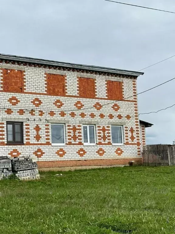 Дом в Чувашия, Чебоксарский муниципальный округ, д. Ильбеши ул. ... - Фото 1