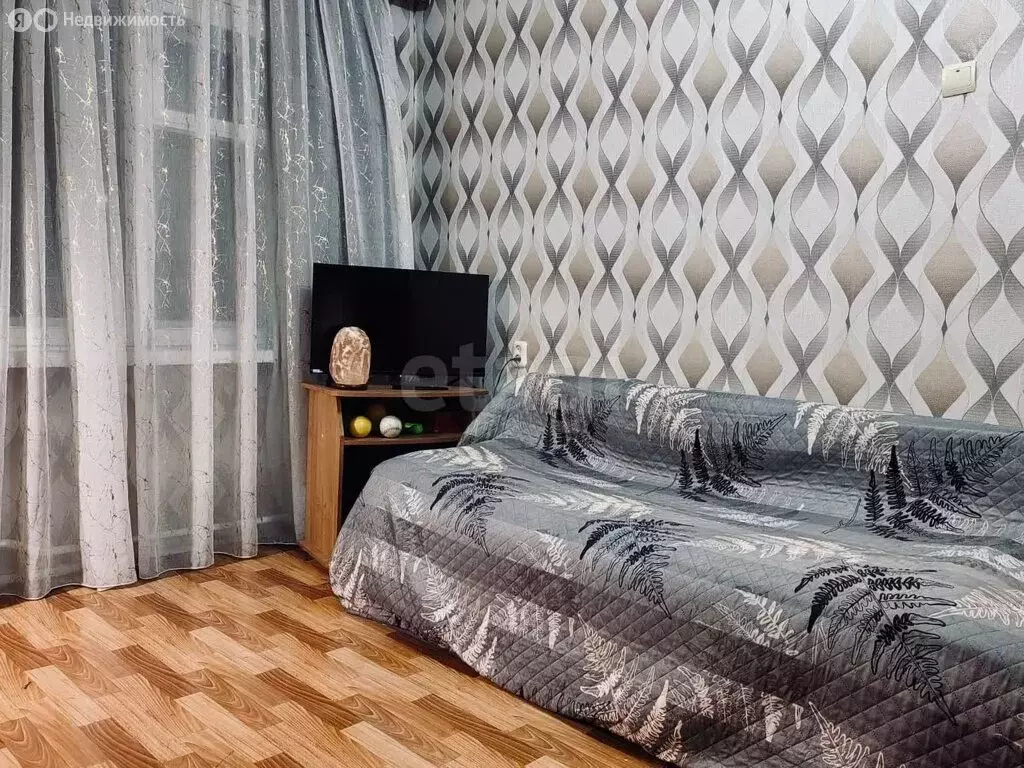 3-комнатная квартира: Сыктывкар, улица Мира, 52 (61.2 м) - Фото 0