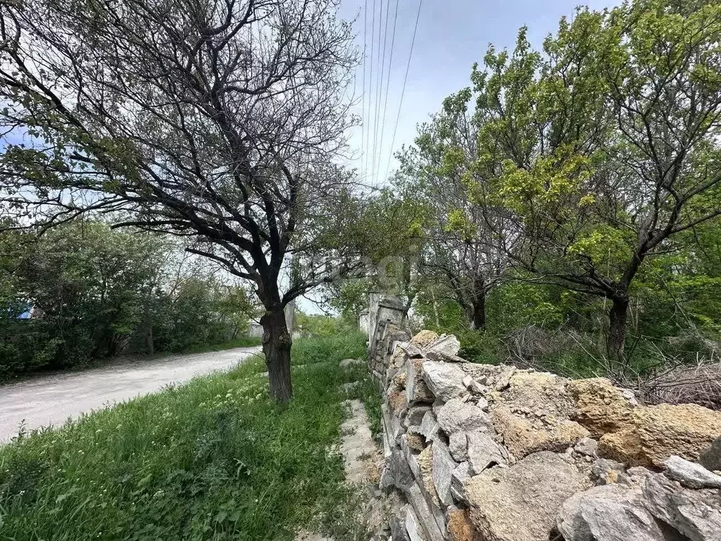Участок в Крым, Симферополь ул. Альпинистов (6.0 сот.) - Фото 1