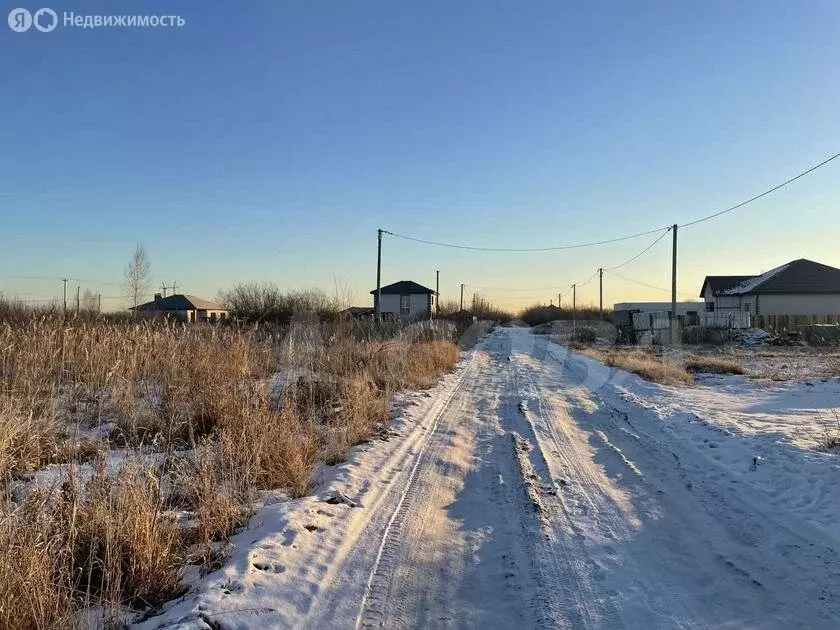 Участок в Тюмень, микрорайон Славянский (10 м) - Фото 0