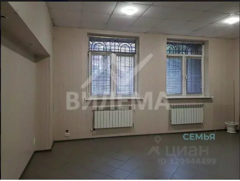 Офис в Северная Осетия, Владикавказ просп. Доватора, 8 (37 м) - Фото 1