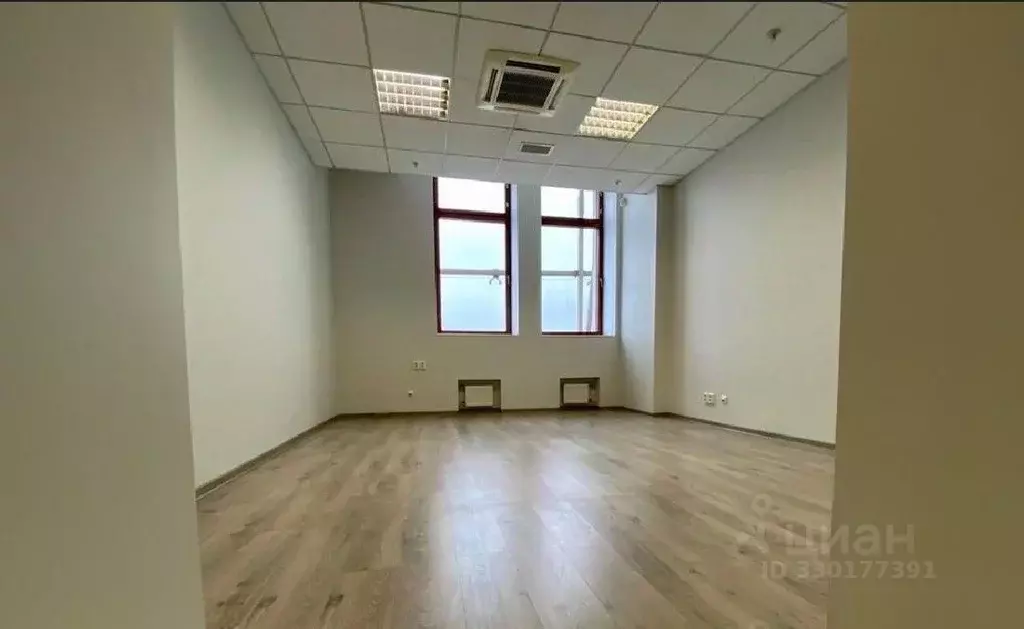Офис в Санкт-Петербург Петроградская наб., 20 (388 м) - Фото 1