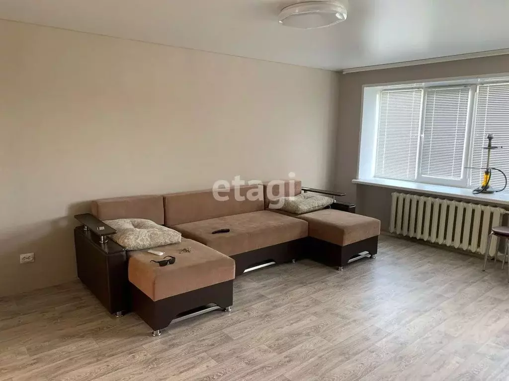 2-к кв. Башкортостан, Ишимбай ул. Губкина, 44 (42.6 м) - Фото 1